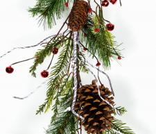 TWINE, PINE CONES, RED BELLS, HOLLY, BERRY AND PINE GARLAND,