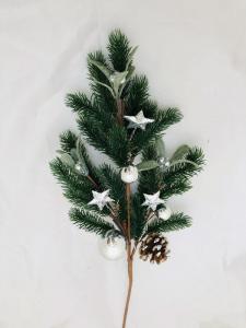 PINE SPRAY WITH GLITTER TOUCH OF STARS, CONES, BERRIES AND S