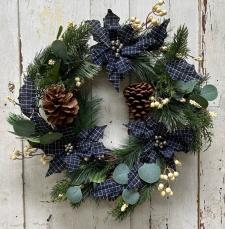 CROSS CHECK POINTSETTIA WREATH WITH PINE CONES AND WHITE BER
